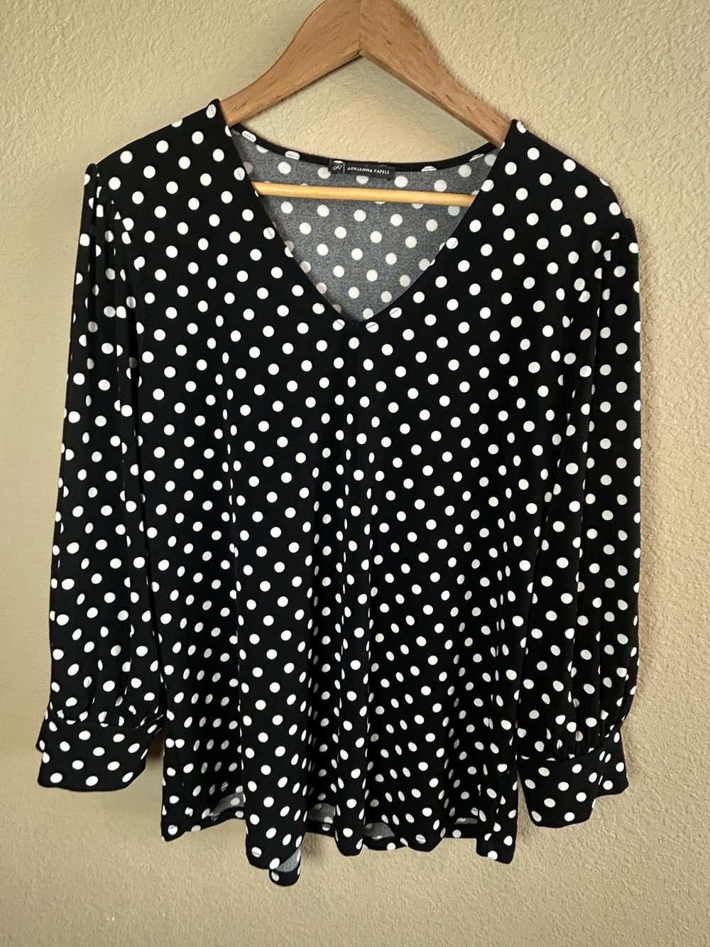 Adrianna Papell Black and White Polka Dot Women’s Blouse Size Large Careercore